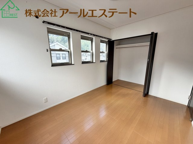 高砂市阿弥陀町生石　　山陽電鉄「宝殿駅」徒歩20分の寝室
