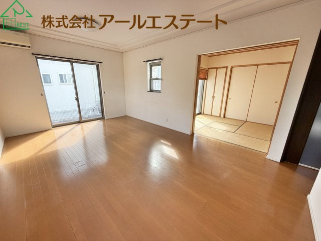 高砂市阿弥陀町生石　　山陽電鉄「宝殿駅」徒歩20分の居間・リビング