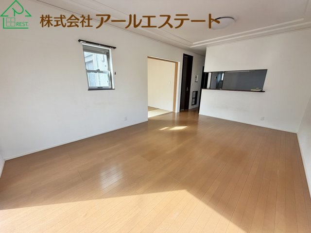 高砂市阿弥陀町生石　　山陽電鉄「宝殿駅」徒歩20分の居間・リビング