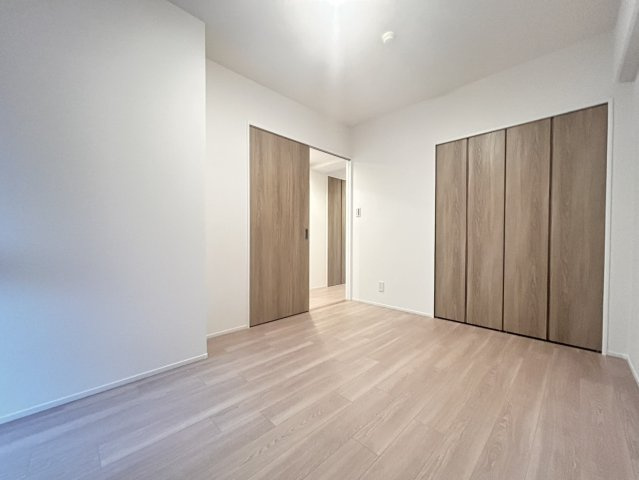 ろうきん鈴蘭台東コーポの洋室