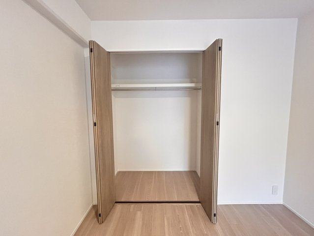 ろうきん鈴蘭台東コーポの収納|※リフォーム前です。