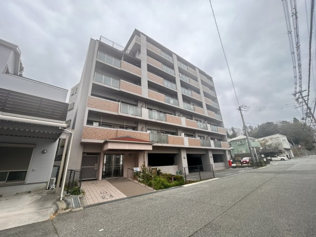 ろうきん鈴蘭台東コーポ