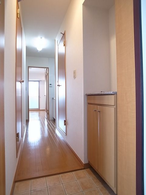 コーラル　ブルーの玄関