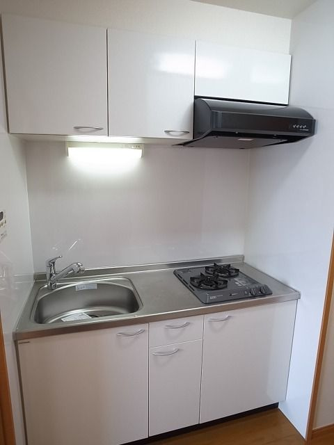 コーラル　ブルーのキッチン