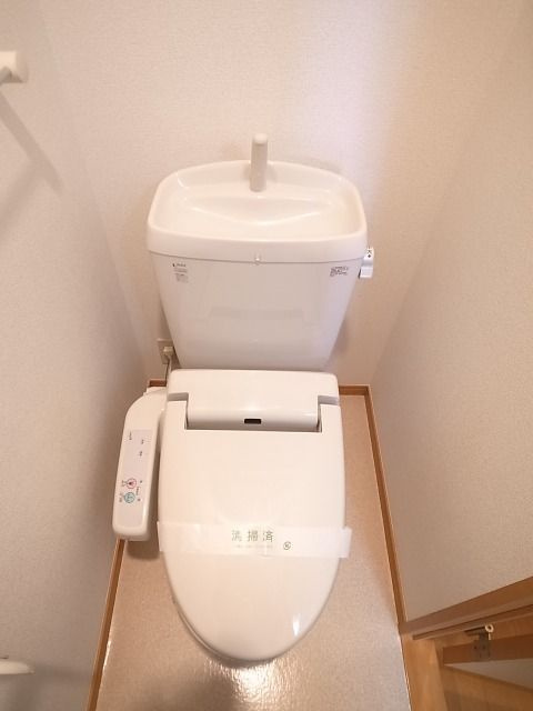 コーラル　ブルーのトイレ