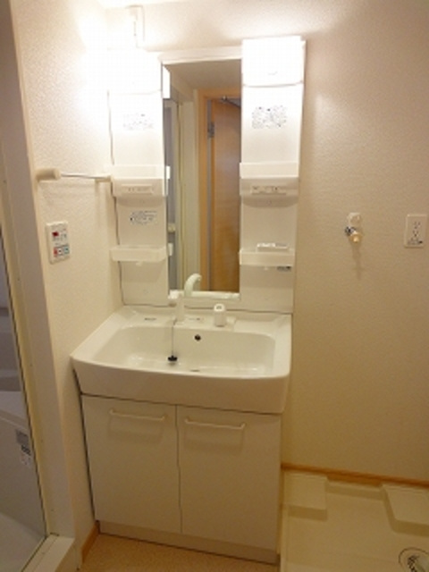 コンフォート駒込の洗面所|洗面台です☆