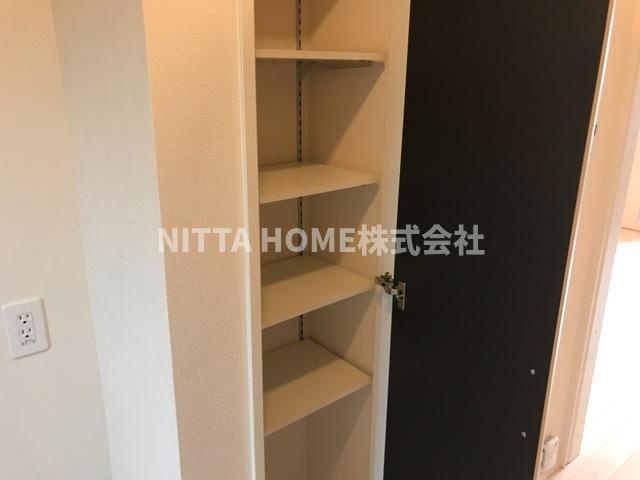 Grand villa 碧のその他共用部分|キッチンにパントリーがあり収納豊富(^^♪