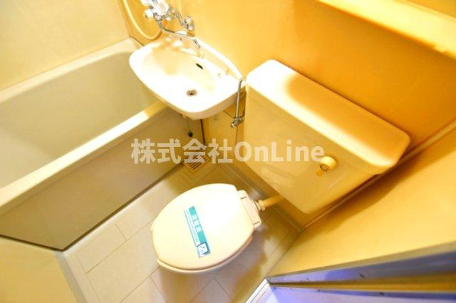 上小阪住宅B棟のトイレ