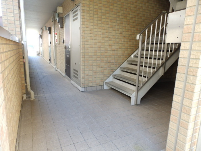 ウィル・フォーレスト B棟のエントランス|エントランス