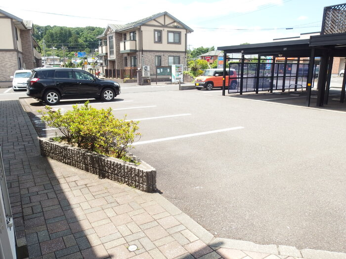 エクセレントヴィラ　B棟の駐車場