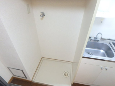 【設備】 | ピュア河原 | 室内洗濯機置場