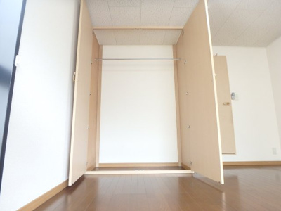 【内装】 | ピュア河原 | しっかりした収納です