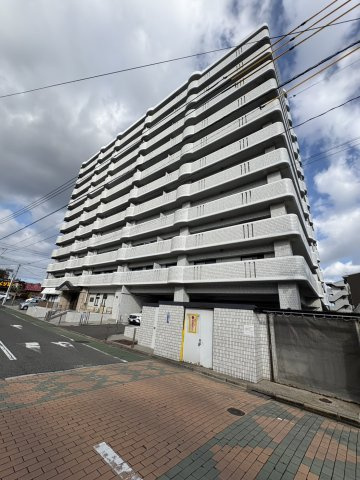 ライオンズマンション皇后崎公園の外観