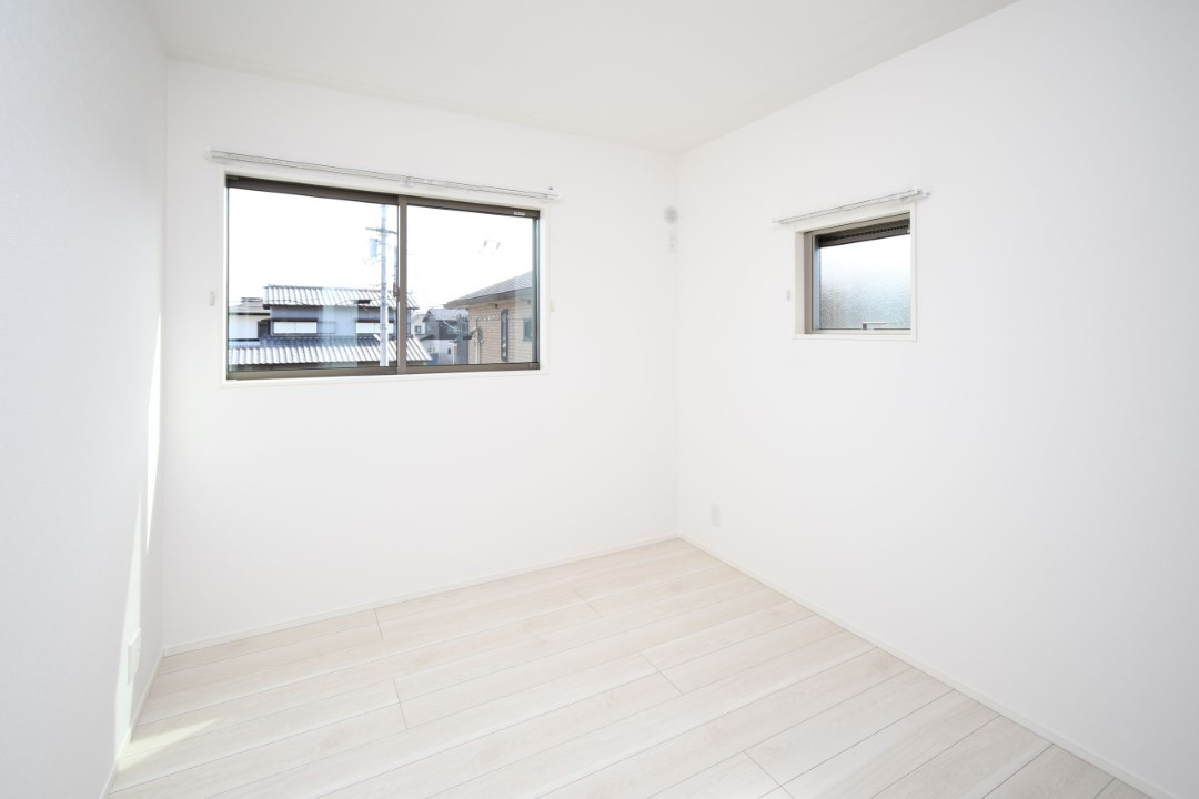 鴨川②　新築戸建て　４LDKの洋室