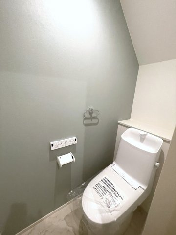 鴨川②　新築戸建て　４LDKのトイレ