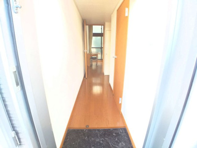 【玄関】 | レオパレス有富 | 玄関ドアは防犯サムターン設置