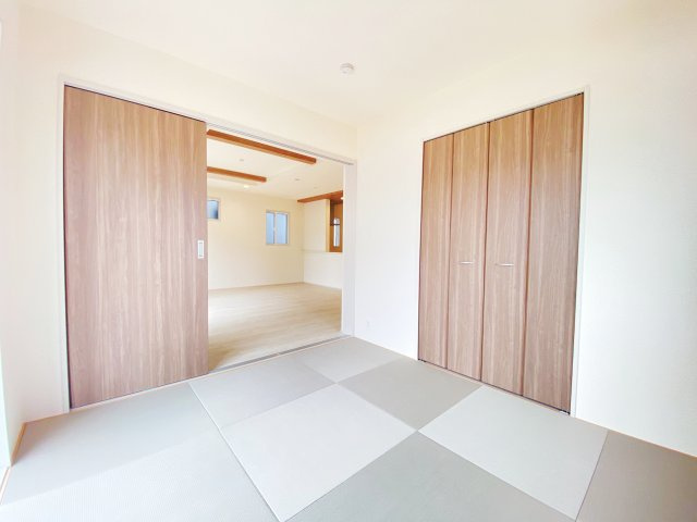 『八王子市新築戸建て』八王子市石川町987【仲介手数料無料】　の和室|～仲介手数料無料☆八王子ひなた不動産～八王子市石川町　新築戸建て