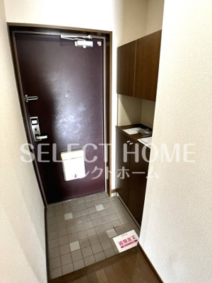 【玄関】 | サンタプレイス岡崎 | 同型タイプ
落ち着いた玄関です
