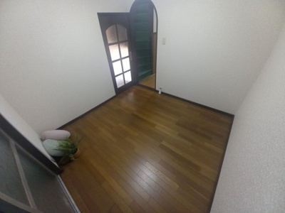 【洋室】 | 丘の上の陽だまり（松が丘町４丁目戸建て）