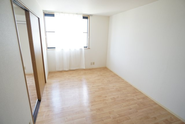 ラ・メゾン御殿山の寝室