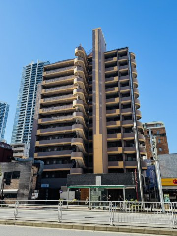 【バルコニー】