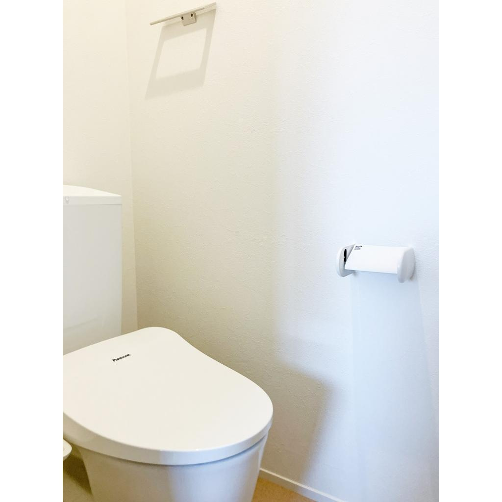 パルティシオンのトイレ|落ち着いた色調のトイレです