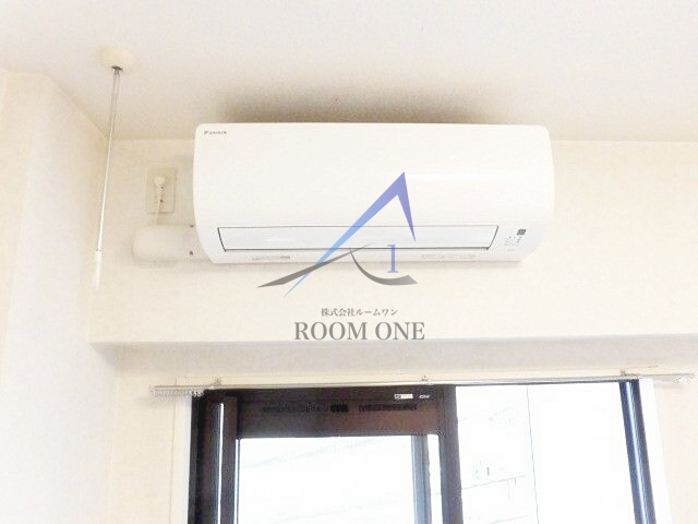 アネックスIIのその他|エアコン付です。