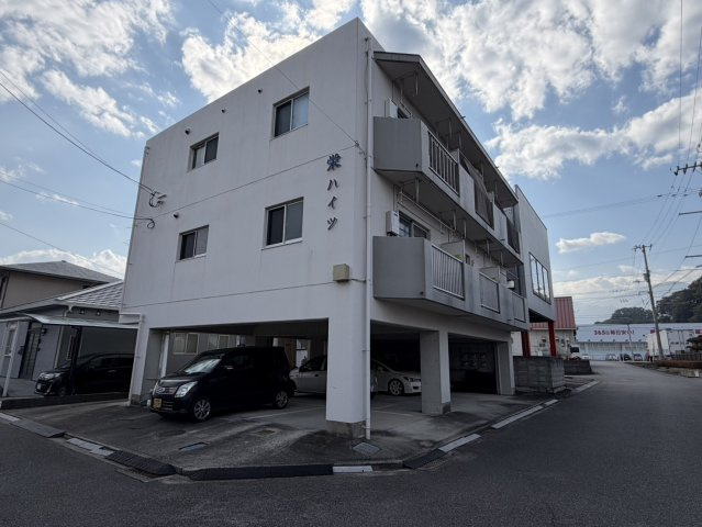 栄ハイツの外観