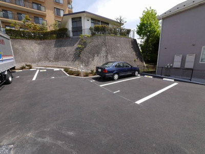 【駐車場】 | リブリ・サンシャイン飯島
