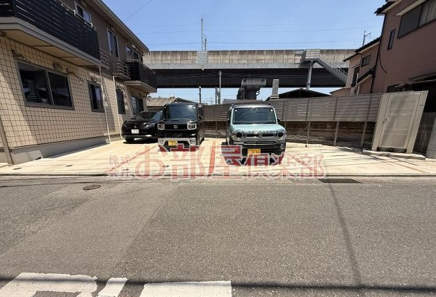 セレッソハイムⅡの駐車場|駐車場があります