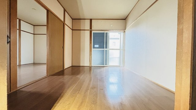 サンガーデン栄田の居間・リビング|別号数タイプ