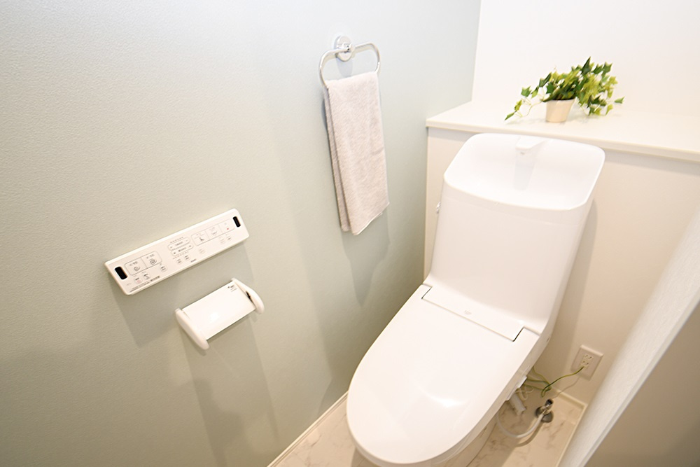 鴨川①　新築戸建　４LDKのトイレ