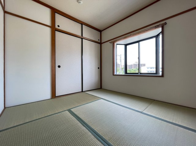 メゾン大津和の和室