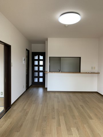 ネクスト扇の居間・リビング