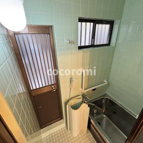 江瀬美町テラスの浴室