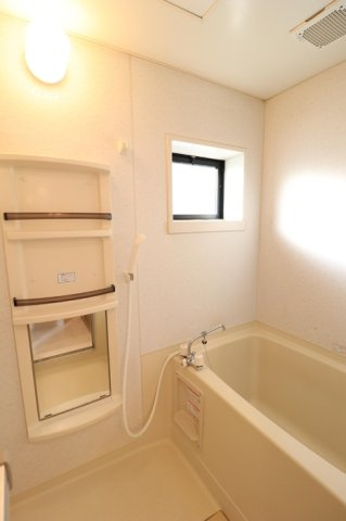 フリージアコートの浴室