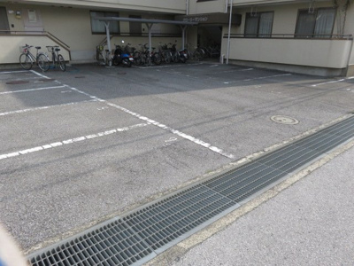 【駐車場】 | グローリーマンション