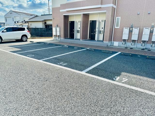 ジュピターⅠの駐車場