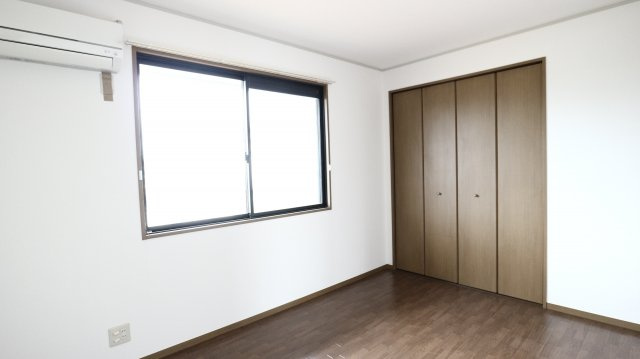 サンマリーナAの寝室