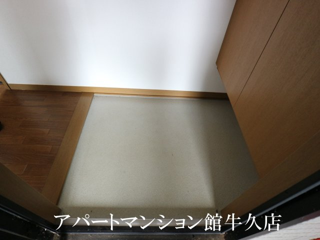 サンマリーナAの玄関