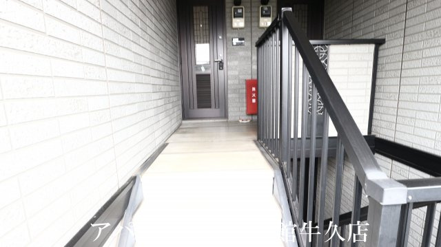 サンマリーナAの玄関