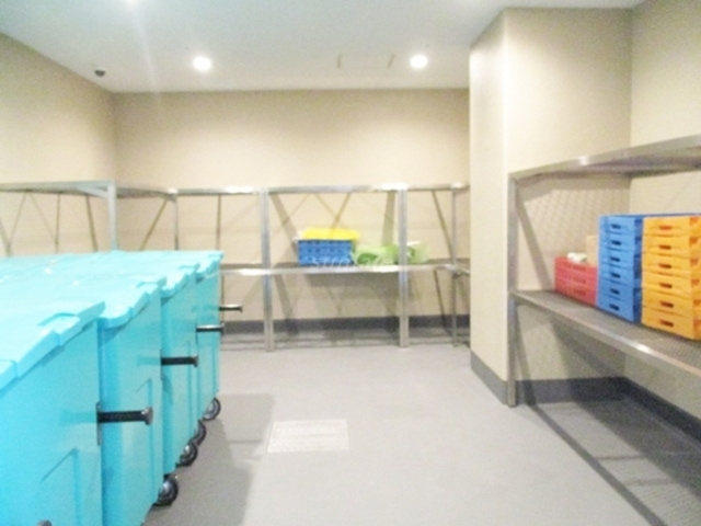 パークアクシス赤羽南のその他共用部分|敷地内のゴミ置き場です☆