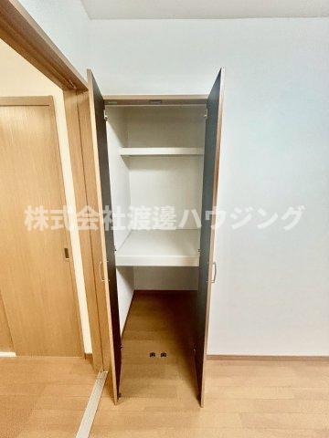 東大阪市西堤本通東テラスハウスの収納
