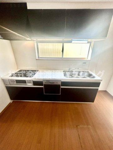 東大阪市西堤本通東テラスハウスのキッチン|システムキッチン