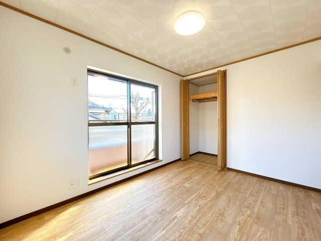 リフォーム済中古戸建　一宮市中島通５丁目　平成18年築の洋室