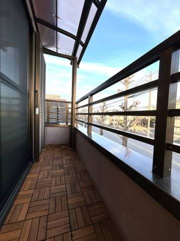 リフォーム済中古戸建　一宮市中島通５丁目　平成18年築のバルコニー