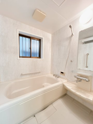 リフォーム済中古戸建　一宮市中島通５丁目　平成18年築の浴室