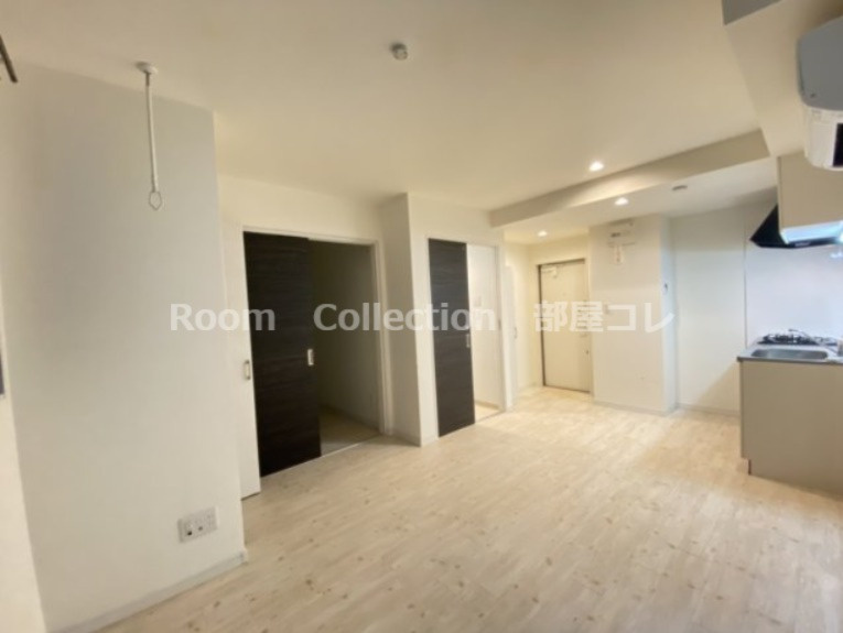 Ceres岩塚駅前A棟の居間・リビング