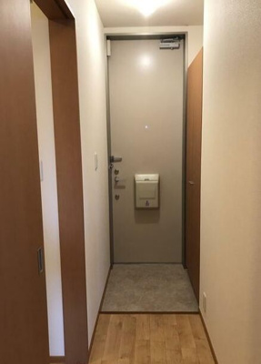 【玄関】 | コンフォールいずみ中央