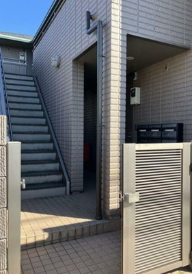 【エントランス】 | コンフォールいずみ中央